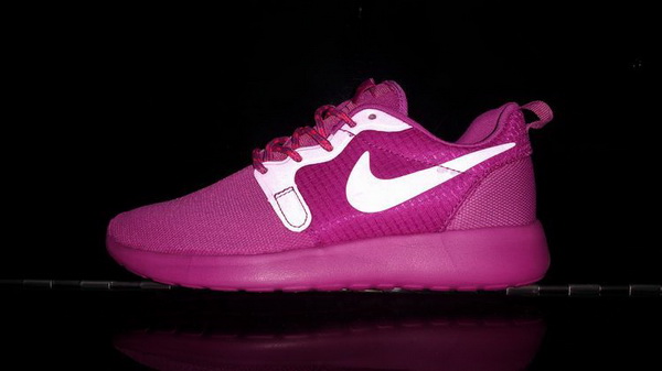 NIKE Roshe Run HYPERFUSE Women--067